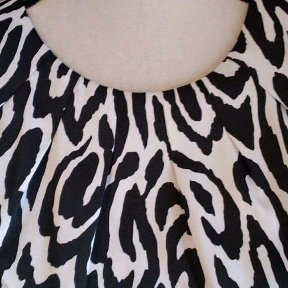 NEW Dressbarn Black and White Dress - Picture 4 of 11